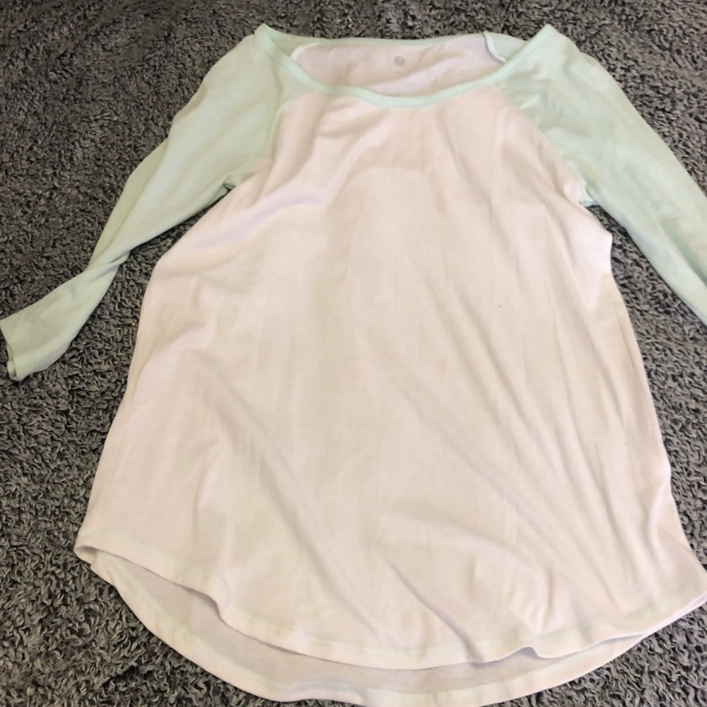 Long sleeve shirt